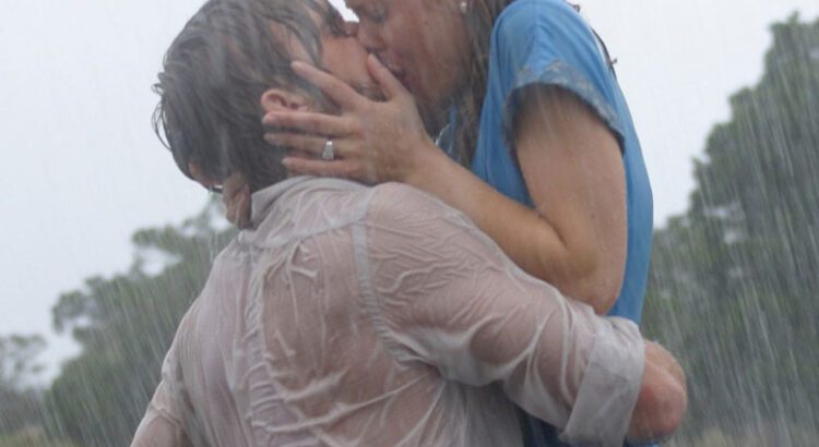 Scène sous la pluie du film "N'oublie jamais"